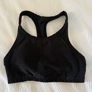 Vuori High Neck Elevation Sports Bra